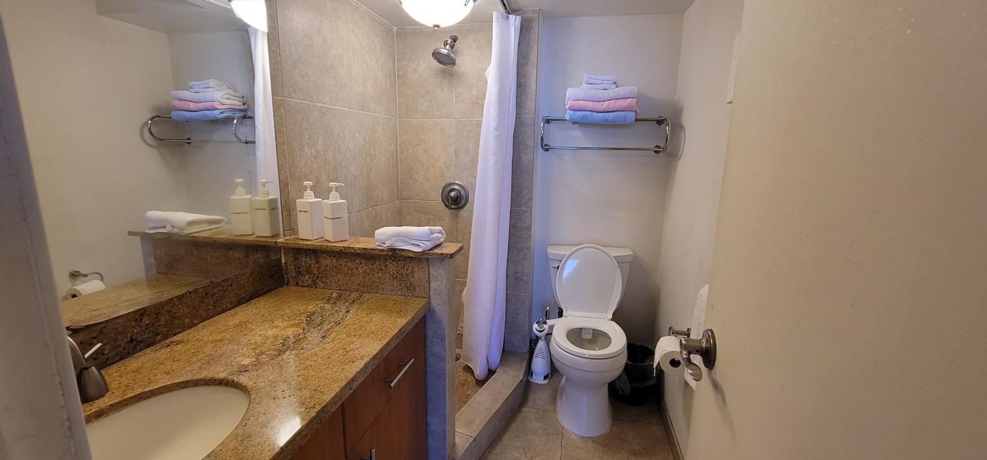 Waikiki Studio Steps To Beach-Mall Free Parking-Wifi Χονολουλού Δωμάτιο φωτογραφία