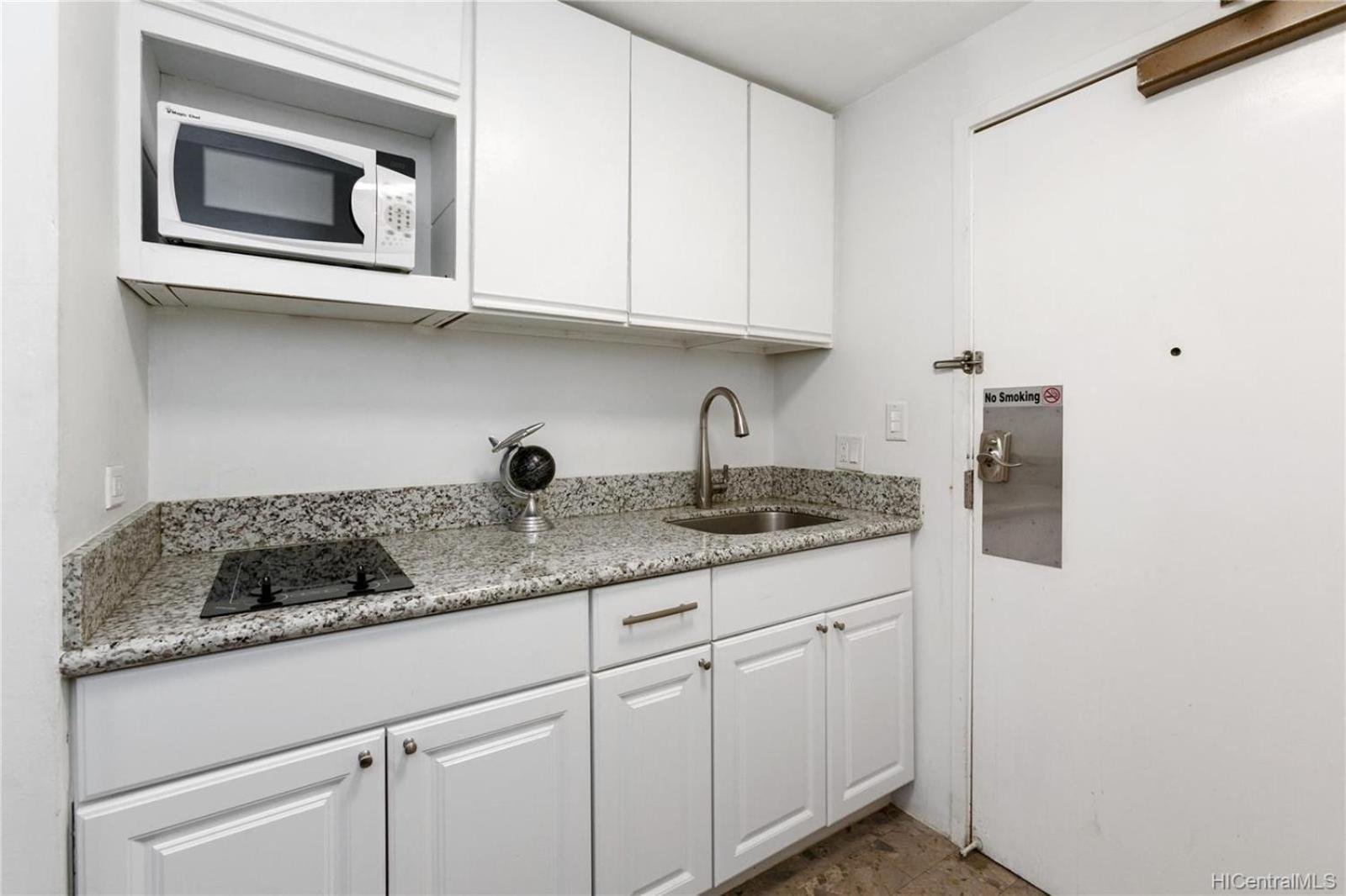 Waikiki Studio Steps To Beach-Mall Free Parking-Wifi Χονολουλού Δωμάτιο φωτογραφία