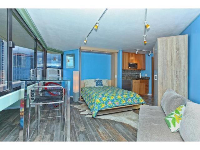 Waikiki Studio Steps To Beach-Mall Free Parking-Wifi Χονολουλού Δωμάτιο φωτογραφία