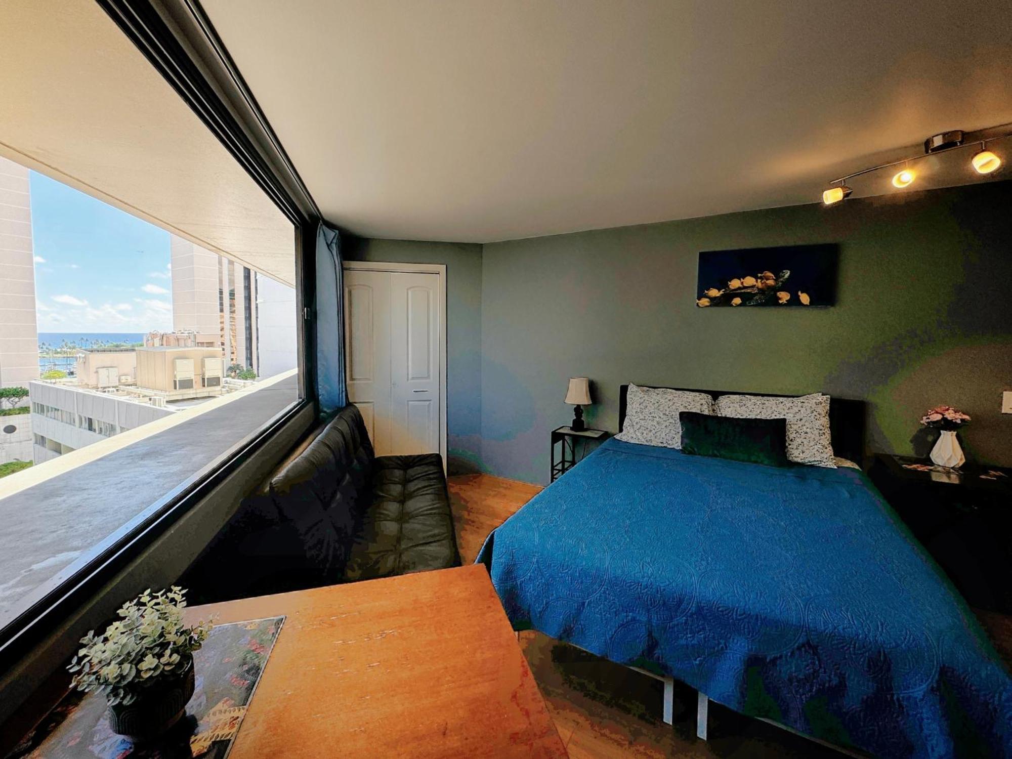 Waikiki Studio Steps To Beach-Mall Free Parking-Wifi Χονολουλού Εξωτερικό φωτογραφία